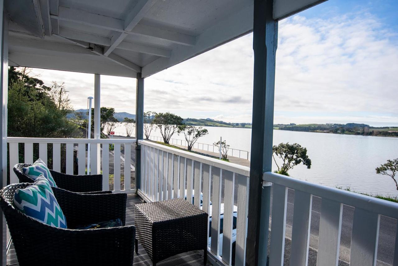 The Old Oak Boutique Hotel Mangonui Bagian luar foto