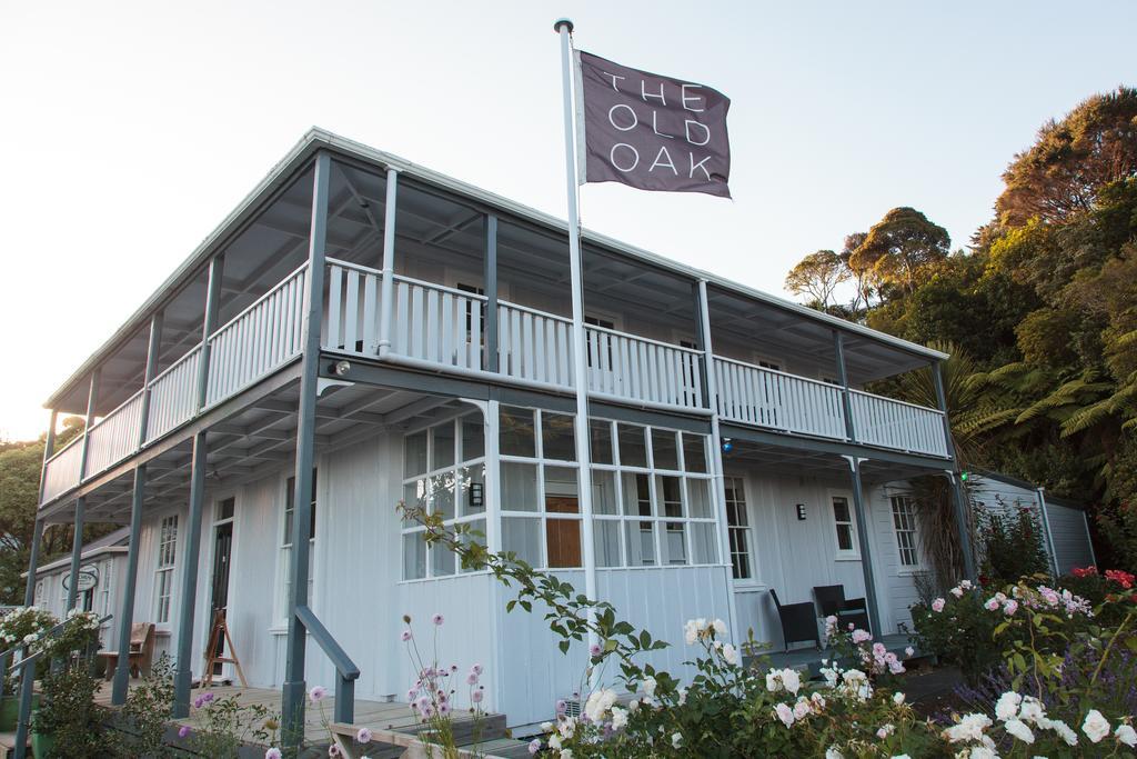 The Old Oak Boutique Hotel Mangonui Bagian luar foto