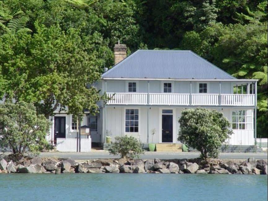 The Old Oak Boutique Hotel Mangonui Bagian luar foto