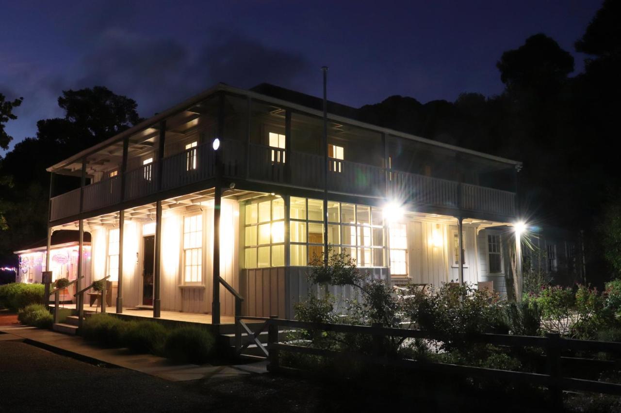 The Old Oak Boutique Hotel Mangonui Bagian luar foto